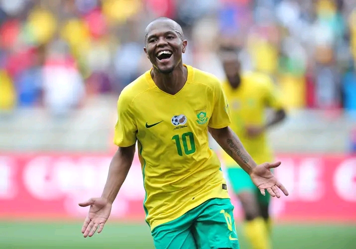 Botswana international&nbsp;Kabelo Seakanyeng, who recently joined Dibba Al Fujairah, is in awe of how much former Bafana star Thulani Serero is worshipped in the UAE.